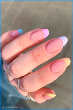 Acrylic Nails Pastel, Oval Acrylic Nails, Spring Manicure, Spring Acrylic Nails, French Tip Nail Designs, Nails 2021