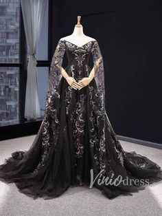 Vintage Black Lace Formal Dresses with Long Sleeve FD1481 – Viniodress Black Lace Formal Dress, Baju Kahwin, Tulle Prom Dresses, Black Ball Gown, 파티 드레스, Fantasy Dresses, Long Sleeve Prom, Lace Formal Dress, Fantasy Gowns