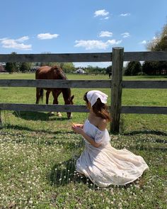 Countryside Girl, Cottagecore Life, Cottage Core Fashion, Future Girlfriend, Cottage Aesthetic, Cottagecore Fashion, Cottage Core Aesthetic, Cottage Life, Clipuri Video