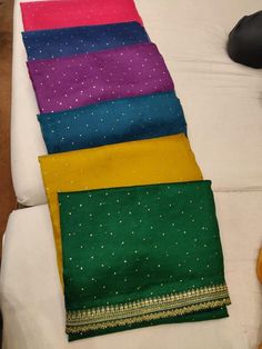 On pure organza with badla work all over with handwork border Badla Work Saree, Punjabi Saree, Badla Work, Organza Sari, Banarsi Saree, Organza Sarees, Royal Look, Net Saree, Elegant Saree