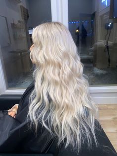 Long Blonde Icy Hair, Blonde Holiday Hair, Icy Blonde Hair Inspiration, Ice Blonde Hair Extensions, White Silver Blonde Hair, Khaleesi Hair Color, Long Wavy Platinum Blonde Hair, Icy Blonde Hair Extensions, Long Blonde Hair Platinum