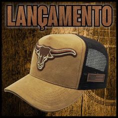 Hunting Caps, Western Outfits Men, Cute Caps, Retro Hats, Looks Country, Tshirt Design Men, Canvas Messenger Bag, Newsboy Cap, Cute Hats