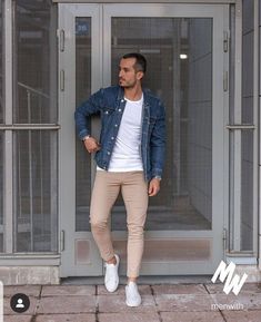 Men In Paris, Summer Style For Men, Denim Jacket Men Outfit, Denim Outfit Men, Next Luxury, Most Stylish Men, Denim Jacket Outfit, Mens Fashion Wear