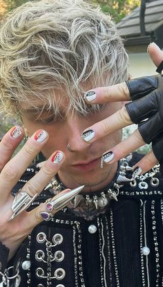 Mgk Nails, Mgk Jewelry, Men Room, Mens Grunge, Navy Blue Nails, Celebrity Nails, Marble Nail