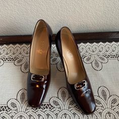 Gucci Vintage Heeled Pumps. I Would Call The Color Wine (In The Family Of Red), They Are Absolutely Beautiful. They Look As Though Only Worn A Handful Of Times. Euc. Size 7 1/2. Heel Height Approximately 3 1/2” Gucci Formal Low Heel Shoes, Gucci Square Toe Heels For Formal Occasions, Gucci Elegant Square Toe Heels, Gucci Formal Square Toe Heels, Gucci Formal Heels With Square Toe, Elegant Gucci Square Toe Heels, Gucci Luxury Square Toe Heels, Gucci Classic Business Heels, Luxury Square Toe Court Shoes For Formal Occasions