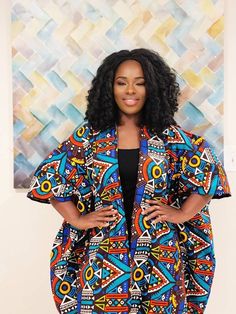 "African Clothing For Women Plus Size, Ankara Top, Oversized Kimono, ✨✨Step out in confidence with this uniquely designed Ankara oversized Kimono. Its oversized nature will give you a sophisticated and elegant look and it is sure to attract all eyes!! This kimono style can be made in different authentic African print fabric of your choice! Choose fabric of your choice!! Take it to the next level with this beautiful matching head wraps: https://www.etsy.com/listing/542175314/african-head-wraps-fo Nigerian Attire, African Jacket, Ankara Top Styles, Ankara Kimono, Nigerian Style, Oversized Kimono, Ankara Jackets, African Shoes, Couple Matching Outfits