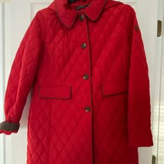 Absolutely Gorgeous Ralph Lauren Quilted Coat.New,Size 12.Rich Red Color.Hits At Knee.Brand New,Never Been Worn. Red Outerwear With Detachable Hood For Fall, Red Long Sleeve Outerwear With Detachable Hood, Ralph Lauren Casual Fall Outerwear, Casual Ralph Lauren Fall Outerwear, Red Outerwear With Padded Collar For Cold Weather, Red Padded Collar Outerwear For Cold Weather, Ralph Lauren Long Sleeve Fall Outerwear, Casual Red Outerwear With Padded Collar, Red Long Sleeve Outerwear With Padded Collar