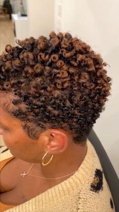 Bougie Hairstyles, Short Natural Curls, Cabello Afro Natural