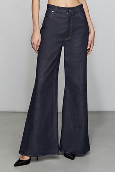 A timeless trend: structured Japanese denim trouser. Double dose on denim with matching Owen blazer. Denim Wide Leg Pants, Denim Wide Leg, Japanese Denim, Denim Trousers, Wide Leg Denim, Leg Pants, All Black, Wide Leg Pants, Gowns Dresses