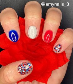 Red And Blue Dip Nails, Red White Blue Dip Powder Nails, 4th Of July Dip Nails, Red White And Blue Ombre Dip Nails, Holiday Nail Polish, Easy Manicure, 4thnof July Nails