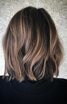 Highlights For Brown Hair, Rambut Brunette, Medium Bob, Medium Bob Hairstyles, Brown Blonde Hair, Braided Bun, Brown Hair With Highlights, Dark Brown Hair