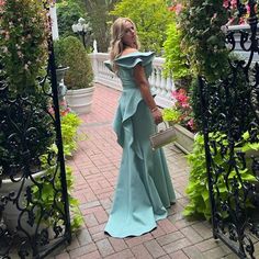 The Color Is A Mint Color, Very Comfortable, Showstopper Mnm Couture, Mint Color, Couture Dresses, Beautiful Dress, Wearing Dress, Beautiful Weddings, A Wedding, Beautiful Dresses, Strapless Dress