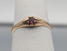 14k Vintage Yellow Gold Ruby Ring.  Beautifully Designed Ring that will make a wonderful gift. 14k properly hallmarked and tested Has some light signs of wear due to its age. Details: Sz6 Wide 4.4mm Band 2mm  Rise 2.4mm Gems: Ruby. 3mm  All our jewelry is properly washed and disinfected to ensure customers get clean items with every order. Comes in a beautiful gift 🎁 box Vintage Ring Gold, Ruby Engagement Ring Vintage, Maximalist Jewelry, Gold Ruby Ring, Garnet Ring Vintage, Ruby Ring Vintage, Ruby Ring Gold, Vintage Gold Rings, Antique Engagement Ring