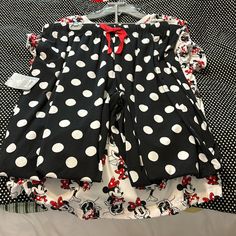 Super Cute Minnie Mouse 2 Piece Pajamas Size Large The Bottoms Are Long Length. Theses Are Soft And Comfortable Disney Sleepwear For Women, Cute Minnie Mouse, Long Length, Women's Intimates, 2 Piece, Black Red, Minnie Mouse, Pajamas, Super Cute