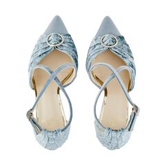 Description
Sizing / Details
Shipping / Return




CSROSS-STRAP POINTY TOE SHOES WITH BLOCK HEEL IN BLUE BROCADE VELVET WITH LACE


 Mediterranean freshness.

The Mediterranean Sea; symbol of culture, wealth and freshness is the source of inspiration for Promessa di Aqua, an elegant shoe with golden sparkles ideal for any bride who avoids the classic white shoe and wants to wear that special blue touch .
The ideal combination of Italian blue velvet and light gold mirror will make you stand out Pointed Toe Heels With Heel Strap For Galas, Light Blue Round Toe Heels For Evening, Pointed Toe 4-inch Heels For Galas, Elegant Blue Kitten Heels With Sculpted Heel, Blue Kitten Heels With Sculpted Heel And Pointed Toe, Elegant Light Blue Heels For Formal Occasions, Elegant Light Blue Almond Toe Heels, Formal Light Blue Low Heel Heels, Formal Light Blue Low Heels