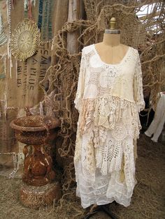 Doily Clothes, Shabby Dress, Magnolia Pearl Style, Altered Clothes, Magnolia Pearl Clothing, Lace Clothing, Altered Clothing