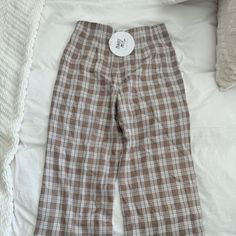 Nwt Princess Polly Brown And White Plaid Flare Pants Size 6!! Never Worn And Super Cute For Fall! Plaid Flare Pants, Pants Color, White Plaid, Princess Polly, Flare Pants, Boot Cut, Pant Jumpsuit, Pants For Women, Super Cute