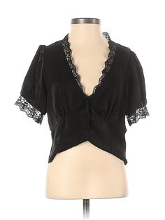 Forever 21 Short Sleeve Blouse Size: P Tops - used. 100% POLYESTER | Forever 21 Short Sleeve Blouse: Black Tops - Size P Fitted Forever 21 Blouse For Night Out, Fitted Forever 21 Blouse For Date Night, Forever 21 Fitted Blouse For Date Night, Forever 21 Black Blouse For Date Night, Forever 21 Feminine Short Sleeve Tops, Forever 21 Cotton Short Sleeve Blouse, Forever 21 Stretch Short Sleeve Top, Fitted Black Blouse By Forever 21, Forever 21 V-neck Blouse For Date Night