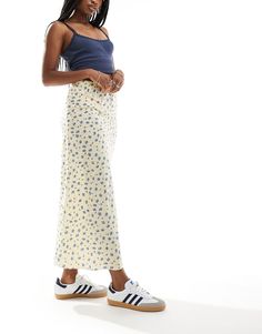 Skirts by Wednesday's Girl Skirt season: pending Floral design High rise Elasticated waist Regular fit Skirt With Flowers, Midaxi Skirt, Maxi Dress Trend, Summer Skirts, Swimwear Sale, Hoodies For Sale, Plus Size Pregnancy, Prom Party Dresses, Skirted Swimwear