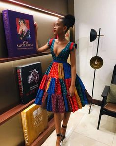 https://pin.it/Kj8GvNudZ Kitenge Styles African Dress, Afro Dress Style, Kitenge Dresses For Women, Chitenge Outfits For Women, Seshweshwe Dresses, Seshoeshoe Dresses, African Outfits For Women, Chitenge Dresses, Chitenge Outfits