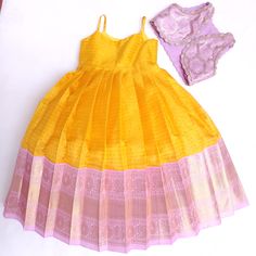 B Day Outfits, Traditional Baby Dresses, Pattu Langa, Baby Dress Embroidery, Kids Party Wear Dresses, Pattu Pavadai, Kids Dress Collection, Kids Blouse Designs