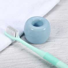 Our mini ceramic toothbrush holder boasts a compact, adorable design that optimizes bathroom storage, enhancing space efficiency while bringing a tidy, comfortable touch to your decor. Ceramic Craftsmanship: Ensures durability and hygiene, preventing toothbrushes from slipping or accumulating dirt, while promoting a dry storage environment. Compact & Cute Design: With a diameter of 4.2cm and height of 3cm, this mini holder takes up minimal space, adding a clean, modern touch to your bathroom or Corners Design, Ceramic Toothbrush Holder, Bathroom Organizer, Travel Kits, Bathroom Organisation, Quality Bedding, Corner Designs, Accessory Organization, Suitcases