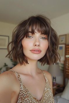 37 Short Bobs With Bangs Hairstyles for the Ultimate Effortless and Stylish Look Cowgirl Bob, French Bob With Bangs, Wavy Bob With Bangs, Megan Fox Hair, Short Bobs With Bangs, Short Bobs, Short Dark Hair, Bangs Hairstyles