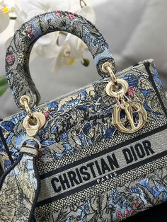 Charm - Dir Bags - 221 A+ Excellent Quality; Contact us if you've any questions in your mind. New Handbags, Dior Bag, Luxury Handbags, Evening Bags, Real Leather, Mini Bag, Fashion Statement, Contact Us, Wellness Design