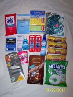 Mom's care package for baby shower. All things to take to the hospital. Hospital Basket Care Packages Get Well, Long Hospital Stay Care Package, Gifts For People In The Hospital, Mom Survival Kit, Mom Care Package