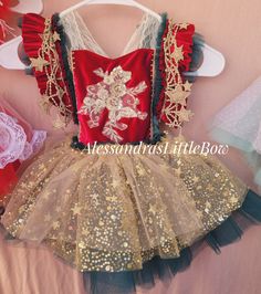 Christmas dress, baby dress, birthday dress Ballet Style Ruffled Dance Dress, Ballet Style Dance Dress With Ruffles, My First Christmas Dress, Infant Christmas Dress, Green Christmas Dress, Christmas Ruffled Tutu Dress, Christmas Outfit Red, Dress Christmas Outfit, Vintage Toddler Christmas Dress