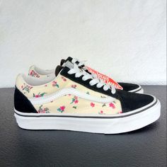 Vans Ditsy Floral Old Skool Skate Shoes. New With Tags But No Box. Size Mens 4.0/Womens 5.5. The Ditsy Floral Old Skool, The Vans Classic Skate Shoe Is A Low Top Lace-Up Featuring Sturdy Suede And Floral Canvas Uppers, Re-Enforced Toe Caps, Padded Collars For Support And Flexibility, And Signature Rubber Waffle Outsoles. Nwt, But Has Minor Defects. Tag Is Still Attached But Damaged And Shoes Have Some Faint Markings On The Sides Of The Soles. Please See All Photos. Comes From A Smoke Free Home. Casual Vans Sneakers With Floral Print, Vans Low-top Floral Print Sneakers, Black Floral Print Sneakers For Spring, Vans Yellow, Floral Canvas, Skate Shoe, Vans Classic, Womens Vans, Vans Old Skool