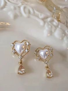 1pair Vintage Creative Square Hollow Out Waterdrop Pendant Earrings | SHEIN USA Pearl Decor, Classy Jewelry, Fancy Jewellery, Heart Drop Earrings, Jewelry Lookbook, Fancy Jewelry, Cheap Jewelry, Girly Jewelry