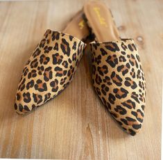 Mules Animal, Capsule Wardrobe Planning, Leopard Mules, Slip On Shoe, Wardrobe Planning, Shoe Fits, Brown Leopard, Shoes Shoes, Ladies Boutique