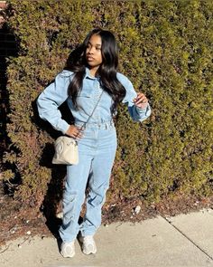 #glam #denim #newbalance #asics #fly Asics Outfits, Asics Outfit, Denim Fits, Effortlessly Chic Outfits, Chill Outfits, Fit Ideas, Cute Swag Outfits, Instagram Funny