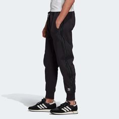 adidas originals Sweatpants Black logo Small Label Lacing Bundle Feet Sports Pants FM3698 Adidas Moisture-wicking Joggers For Streetwear, Adidas Sportswear Sweatpants For Gym, Sportswear Activewear With Three Stripes For Jogging, Three Stripes Branding Sportswear For Jogging, Adidas Sportswear For Jogging, Adidas Logo Sportswear For Jogging, Adidas Logo Sportswear Joggers For Sports, Adidas Sportswear Joggers For Sports, Adidas Athleisure Sweatpants For Gym