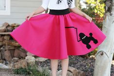 Halloween Costume Ideas: Very Low-Sew POODLE SKIRT Poodle Skirt Costume, Felt Skirt, Circle Skirt Tutorial, 50s Skirt, Teacher Costumes, Skirt Tutorial, Last Minute Halloween Costumes