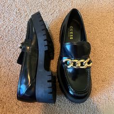 Guess, Size 8, Black Leather, Never Worn Guess Shoes, Jelly Shoes, Walker Boots, Rain And Snow Boots, Sneaker Shopping, Boot Sandals, Snow Boots, Trending Accessories, Loafer Flats