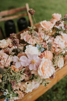 There's nothing like a wild, blank canvas wedding venue like Lower House Farm to set off the floral details of your day.⁠
⁠
Image Rosie May Kelly⁠ Pastel Wedding Flowers, Wedding Gift List, Cascading Flowers, House Farm, Banquet Tables, Pastel Wedding, Barn Wedding Venue, Floral Arch, Event Coordinator