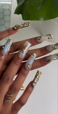 Pin by: aishaa🦋 💞 Nails After Acrylics, Ballerina Nails Designs, Fye Nails, Classy Acrylic Nails, Baddie Nails, Almond Acrylic Nails, Really Cute Nails, Unique Acrylic Nails