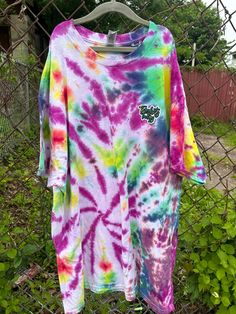 SIZE EXTRA LARGE All merch is hand picked second hand clothing, custom tie dyed and every patch is ironed on by hand. Second Hand Clothing, Rainbow T Shirt, Custom Ties, Tie Dyed, Hand Picked, Extra Large, Second Hand, Dye, Rainbow