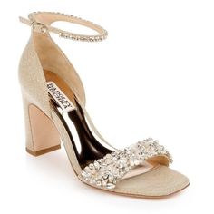 Badgley Mischka Women's Kendall Sparkly Gold Textured Jewel / Rhinestone Embellished Dress Sandals / Heels. Colorway Is Platino. Women's Size 5.5. Condition: New Without Box, But Note Minor Marks On Leather Soles, As Pictured. A Feminine Look With Strength And Beauty. Keep These Stunning Shoes For Special Occasions, Give Them To Blissful Bridesmaids, Or Wear Them On Your Own Wedding Day. This Look Features Stunning Crystals Clustered Creatively, For A Look That Shimmers With Serendipity. - Mp622 Bedazzled High Heel Sandals For Weddings, Elegant Block Heel Sparkling Sandals, Elegant Sparkling Block Heel Sandals, Sparkling Gold Sandals For Wedding, Gold Sparkling Sandals For Wedding, Glamorous Wedding Shoes With Block Heels For Gala, Elegant Embellished Sandals For Prom, Glamorous Bedazzled Wedding Sandals, Elegant Sparkling Sandals For Prom