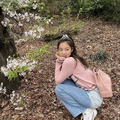 Pink Popcorn, Blackpink Members, Foto Tips, Jennie Kim Blackpink, 가을 패션, On The Ground