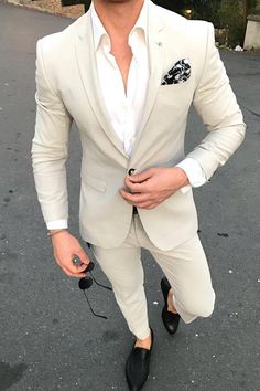 Creme Suit, Men Suit Casual, Best Suits For Men, Men Suits Wedding, Slim Fit Tuxedo, Stylish Suit