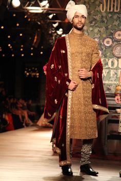 #knotsandhearts | This dashing groom dressed in a Sabyasachi bridal men attire looks dapper in classic Sherwani with Achkan Salwar. Source : Google Men Attire, Sabyasachi Bridal, Mens Sherwani, Sherwani For Men