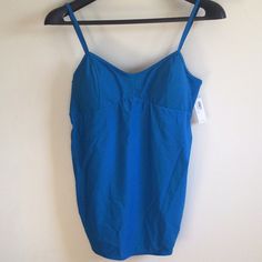 Nwt Old Navy Maternity/Pregnancy Xl Swimsuit/Swimwear/Tankini Top, Back Clasp, Side Belly Ruching/Pleats, Built-In Shelf Bra, Padded Cups, Adjustable Spaghetti Straps, Royal Blue Stretch Tankini With Built-in Bra For Swimming, Fitted Cami Swimwear With Built-in Bra, Summer Camisole Tankini With Built-in Bra, Fitted Blue Swimwear With Built-in Bra, Sleeveless Tankini With Built-in Bra For Swimming, Camisole Swimwear With Built-in Bra For Vacation, Beach Tankini With Medium Bust Support, Fitted Beach Tankini With Medium Bust Support, Sleeveless Beach Tankini With Medium Bust Support