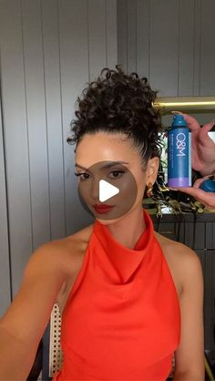 Natalie Anne Ayoub on Instagram: "Double tap ❤️ if you want more #curlyhair tutorials for weddings and events ✅
Beauty @oliviacalabio 
Hair @natalieannehair 
Makeup @alexperrinmua 
Tool @ghdhair_anz thin wand 
Products @originalmineral New W-Spray perfect definition 👌
Products @natalieannehaircare volume powder & volume comb
Brush @natalieannehaircare wet and dry brush to snatch that mane back ✅" Perfect Definition, Dry Brush, Dry Brushing, Double Tap, Wet And Dry, Comb, Curly Hair Styles, Tap, Spray