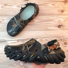 Brand New Crocs Echo Clog Realtree Edge Men’s Size 4 / Women’s Size 6 Men’s Size 5 / Women’s Size 7 Men’s Size 7 / Women’s Size 9 Men’s Size 8 / Women’s Size 10 Men’s Size 9 / Women’s Size 11 Brown Non-slip Clogs For Outdoor, Outdoor Non-slip Brown Clogs, Brown Clogs With Rubber Sole For Outdoor Activities, Brown Round Toe Clogs For Outdoor Activities, Crocs Echo Clog, Crocs Shoes For Men, Fuzzy Crocs, Echo Clog, Crocs Wedges