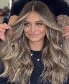 Brown Hair With Ash Blonde Highlights, Light Brunette Hair, Ash Blonde Hair Colour, Hair Blond, Hair Color Light Brown, Brunette Balayage Hair, Hair Done