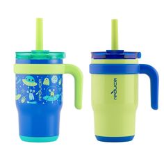 two sippy cups with lids and handles, one is blue and the other is yellow