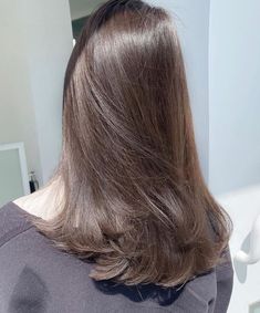 Champagne Brown Hair, Chocolate Ash Brown Hair, Brown Hair No Bleach, Orange Brown Hair, Haircuts For Long Hair With Layers, Layered Hair With Bangs, Haircuts For Medium Length Hair, Creative Hair Color